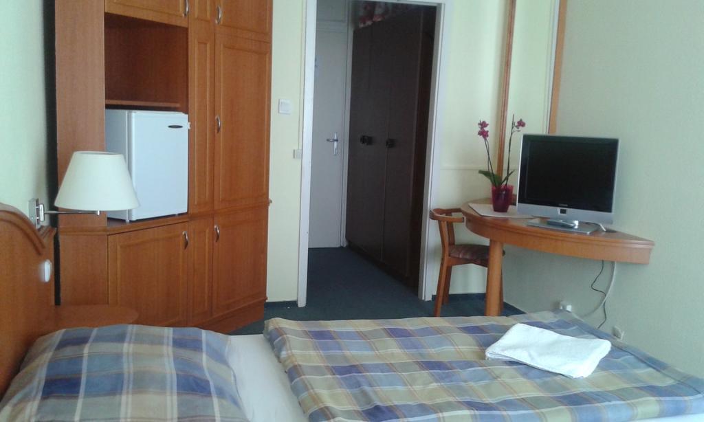 Silver Beach Resort Zamárdi Kültér fotó