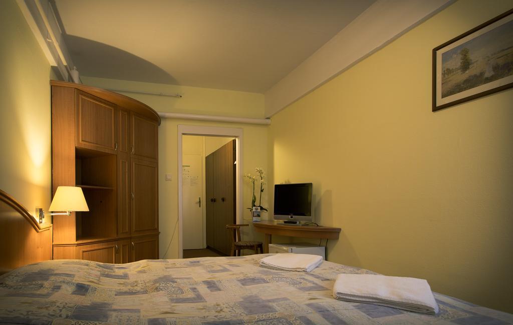 Silver Beach Resort Zamárdi Kültér fotó